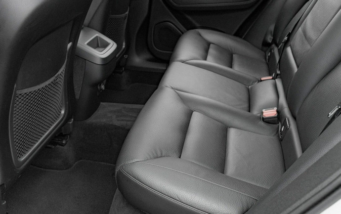 Volvo XC 60 cena 119850 przebieg: 210829, rok produkcji 2018 z Brzesko małe 742